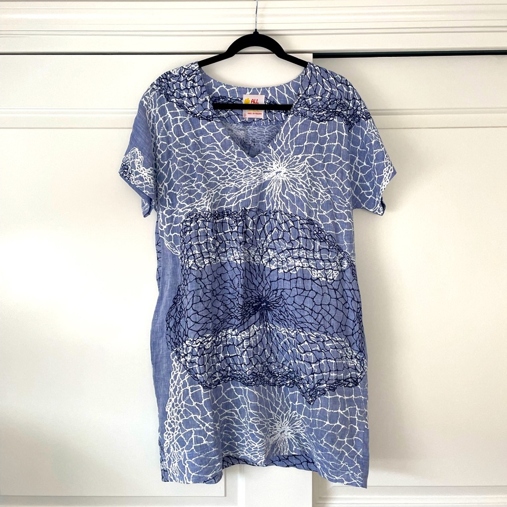 Kealopiko Dress w/ Net Design Size M